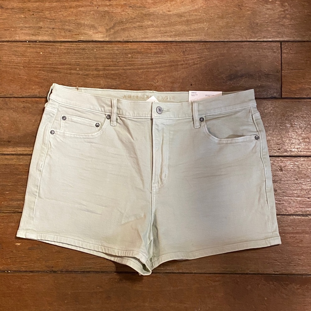 American Eagle Outfitters Women's Light Key Lime Jean Shorts